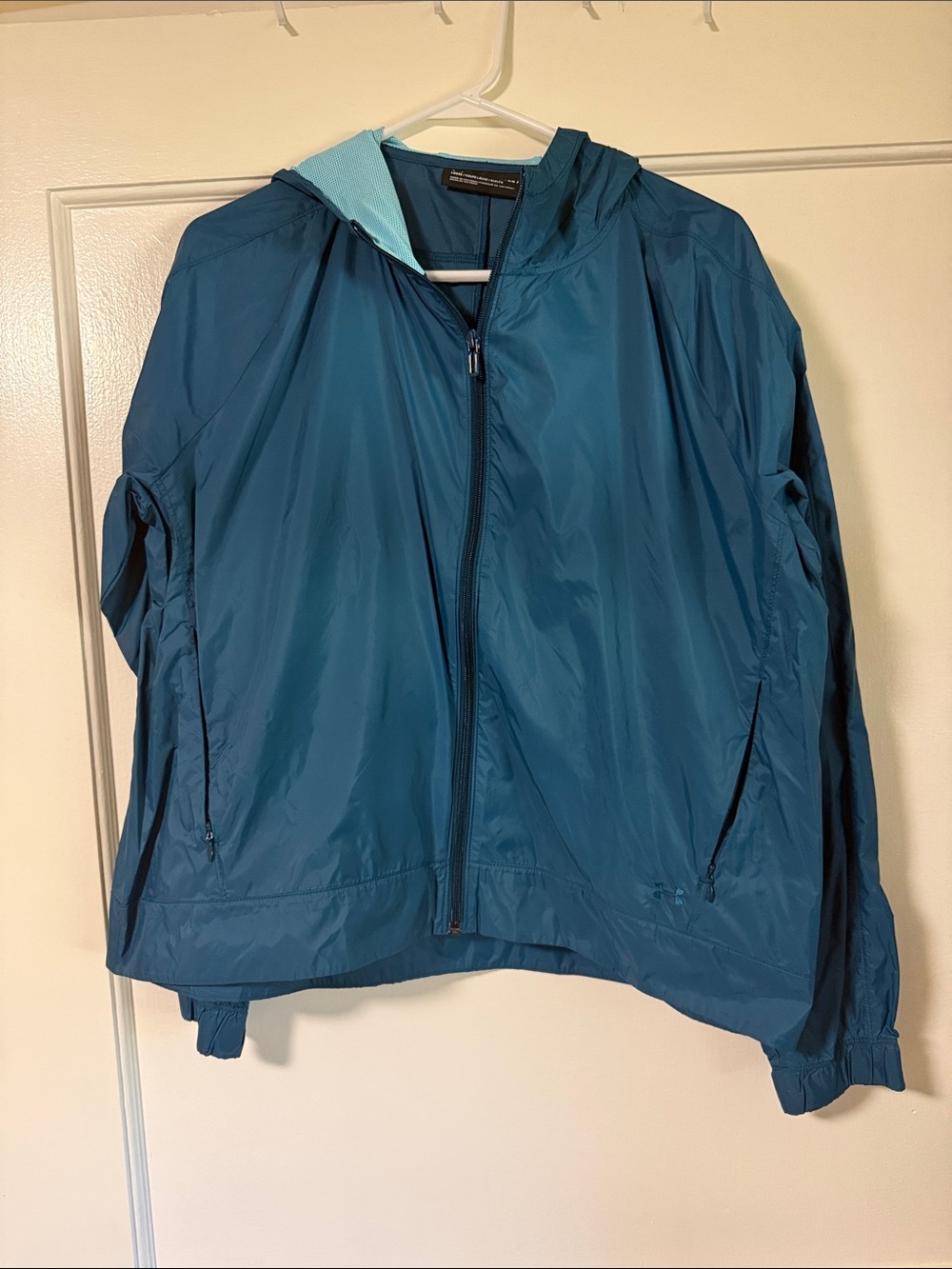 Under Armour Teal Blue Lightweight Hooded Jacket